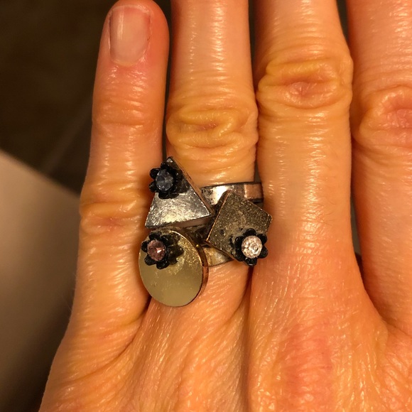 Jewelmint Rings - Picture 4 of 7